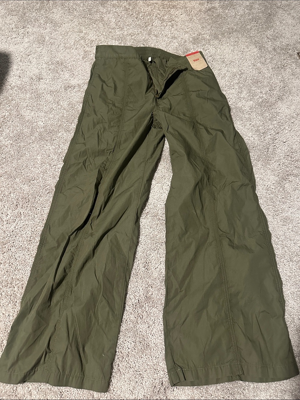 Levi's Women’s Olive Cargo Pants